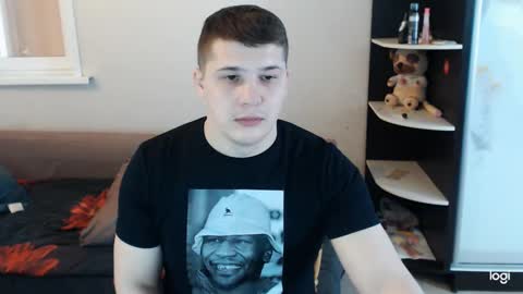 Snapshot of brain_ortega chatting on March 4, 2025, 6:37 am Brain Ortega online show from March 4, 2025, 6:37 am