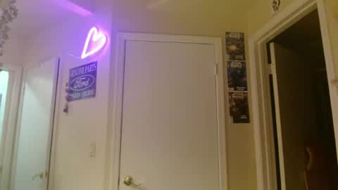 i am a naughty jedi knight online show from July 2, 2026, 7:14 am