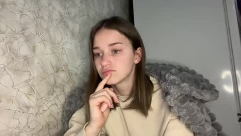 Kate online show from March 16, 2026, 6:34 pm