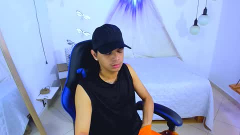 B R A N D online show from November 15, 2025, 5:38 am