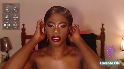 Snapshot of brandi_ross_ chatting on October 19, 2025, 12:06 pm Brandy online show from October 19, 2025, 12:06 pm