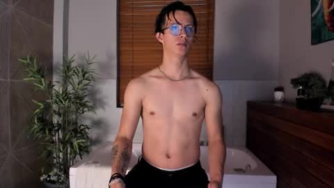 brandon_starkk online show from December 20, 2025, 11:28 am