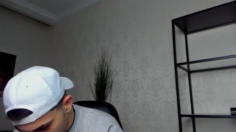 Snapshot of brandontatex chatting on December 4, 2024, 12:25 pm BrandonTateX online show from December 4, 2024, 12:25 pm