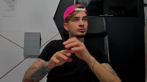 BrandonTateX online show from December 21, 2025, 5:47 am