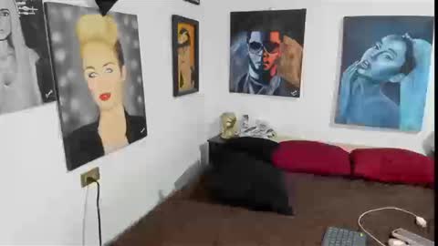 Brandy Model online show from September 10, 2025, 11:05 pm