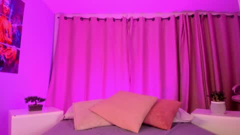   online show from April 5, 2026, 6:10 am