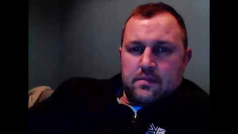 Snapshot of brasso1982 chatting on February 6, 2025, 9:28 pm willywinker online show from February 6, 2025, 9:28 pm