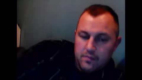 Snapshot of brasso1982 chatting on November 4, 2025, 10:09 pm willywinker online show from November 4, 2025, 10:09 pm