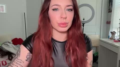 Goddess Samantha online show from November 11, 2025, 8:42 pm