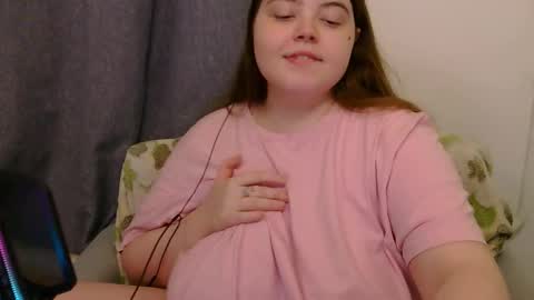 Snapshot of brattyprincess_emma chatting on October 31, 2025, 7:59 pm Emma online show from October 31, 2025, 7:59 pm