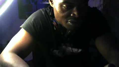 brayan1111x online show from March 18, 2026, 1:53 am