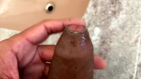 brazilianb0yy online show from April 9, 2026, 12:21 pm