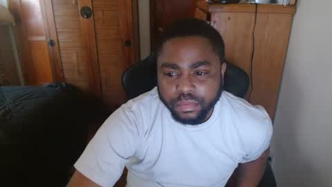 Breadw1nnah online show from January 2, 2025, 11:38 pm