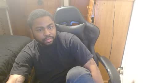 Breadw1nnah online show from January 8, 2025, 3:29 am