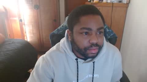 Breadw1nnah online show from February 8, 2025, 4:25 pm