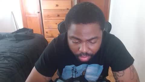 Breadw1nnah online show from November 3, 2025, 8:43 pm