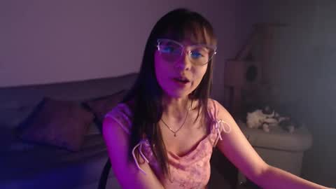 breakfastwithtiffanys online show from March 2, 2026, 11:55 pm