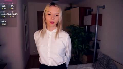 Snapshot of breckbunyard chatting on March 11, 2025, 4:40 pm Mia Bunyard online show from March 11, 2025, 4:40 pm