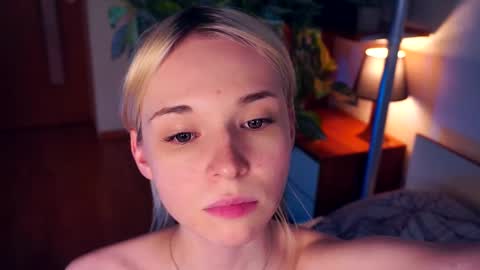 Snapshot of breckbunyard chatting on March 12, 2025, 11:22 pm Mia Bunyard online show from March 12, 2025, 11:22 pm