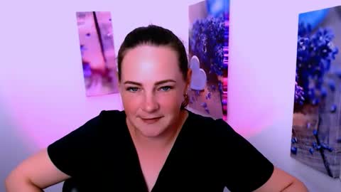 Bree online show from September 11, 2025, 9:53 am