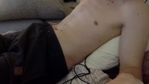 Snapshot of breezydicks chatting on November 4, 2025, 7:02 pm breezydicks online show from November 4, 2025, 7:02 pm