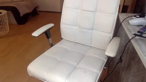 Snapshot of breezydicks chatting on November 8, 2025, 8:18 pm breezydicks online show from November 8, 2025, 8:18 pm