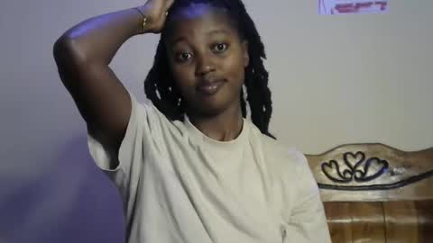 breelia online show from October 14, 2025, 3:18 am