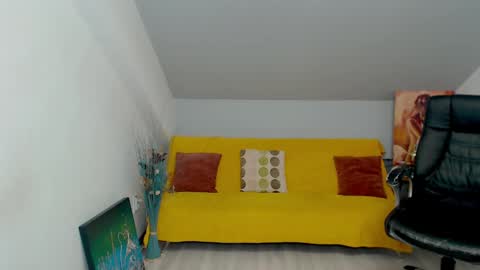 Snapshot of brenda_skye chatting on December 11, 2024, 5:15 pm Brenda Skye online show from December 11, 2024, 5:15 pm