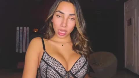 Snapshot of brendaaguerra chatting on January 4, 2025, 11:59 pm brendaaguerra online show from January 4, 2025, 11:59 pm