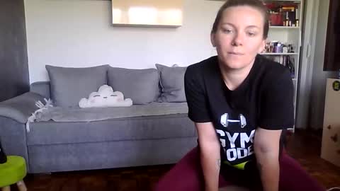 Brenda online show from May 15, 2026, 7:37 am