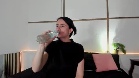 Snapshot of brendacantorel chatting on October 16, 2025, 1:01 pm MeganBeaked online show from October 16, 2025, 1:01 pm