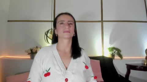 Snapshot of brendacantorel chatting on November 8, 2025, 12:49 pm MeganBeaked online show from November 8, 2025, 12:49 pm