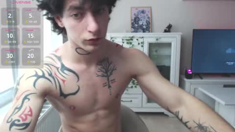 brendan__piks online show from May 25, 2026, 10:21 am