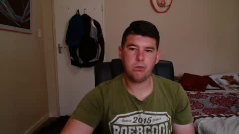 Snapshot of brendansexyboy098754 chatting on April 26, 2026, 5:49 am ask me lol online show from April 26, 2026, 5:49 am