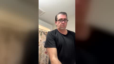 brentis1976 online show from March 6, 2026, 9:33 pm