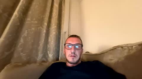 brettbigdee online show from May 16, 2026, 1:35 am