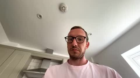 brettbigdee online show from May 16, 2026, 10:36 am