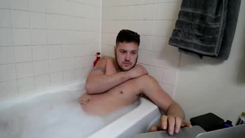 brettbwc89 online show from December 24, 2024, 8:27 pm