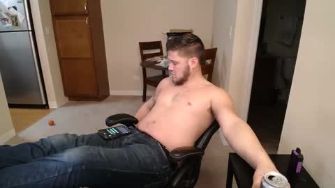 brettbwc89 online show from January 8, 2025, 11:30 pm