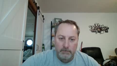 Snapshot of brettsky chatting on February 11, 2025, 1:20 pm hey online show from February 11, 2025, 1:20 pm