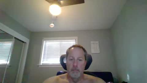 hey online show from April 22, 2026, 9:16 pm