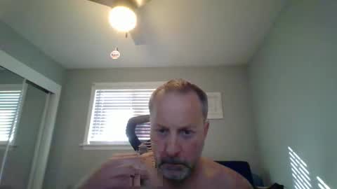 hey online show from April 23, 2026, 9:50 pm