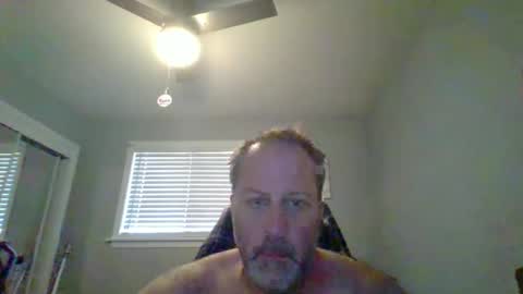 Snapshot of brettsky chatting on June 7, 2026, 3:27 pm hey online show from June 7, 2026, 3:27 pm