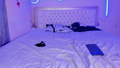 Snapshot of briana_hot03 chatting on November 10, 2025, 6:29 pm briana_hot03 online show from November 10, 2025, 6:29 pm