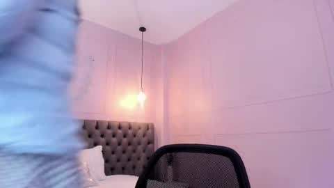 brianacurve online show from October 13, 2025, 12:05 pm