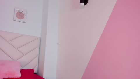   online show from December 14, 2024, 5:14 pm