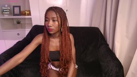 brianna_styles online show from November 10, 2025, 12:04 pm