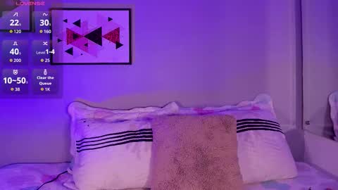 Brianna online show from November 5, 2025, 12:16 pm