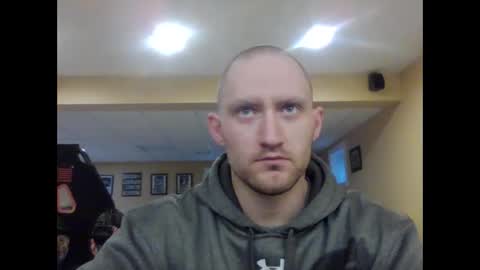 briantibs20 online show from February 21, 2026, 9:05 pm