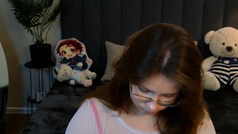 Snapshot of briarwynn chatting on November 11, 2025, 9:04 pm briarwynn online show from November 11, 2025, 9:04 pm